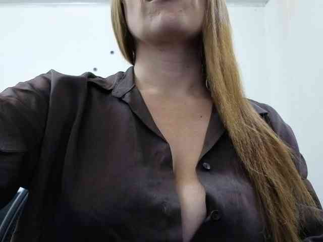 soyemilyhanks webcam