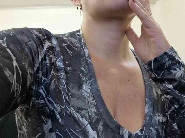 soyemilyhanks webcam