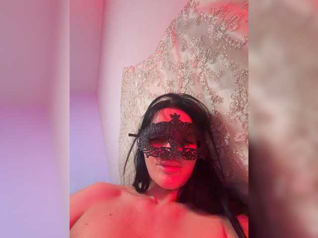 Lavenusnoir live cam on BongaCams
