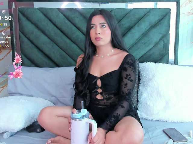 ALESSIAVELVET live cam on BongaCams