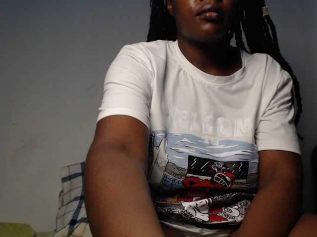 DarkCherryberry live cam on BongaCams