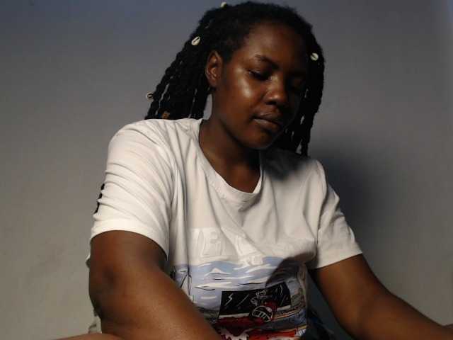 DarkCherryberry live cam on BongaCams