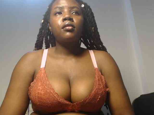 DarkCherryberry webcam