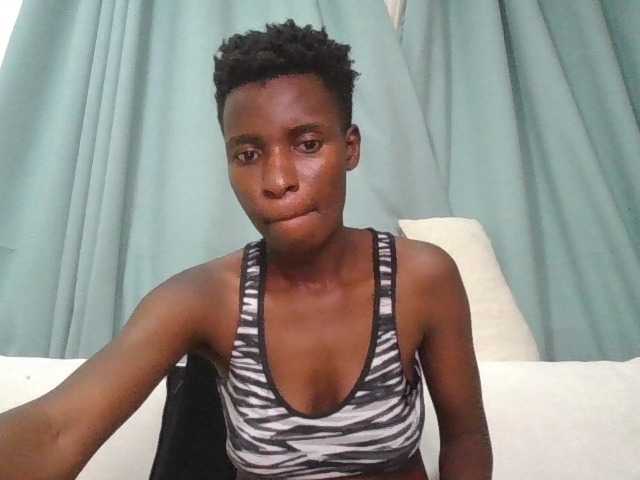 sexxyie live sex