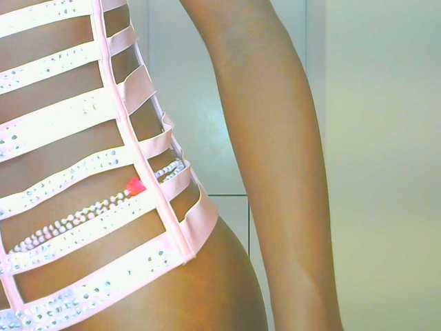 sexxyie live webcam show