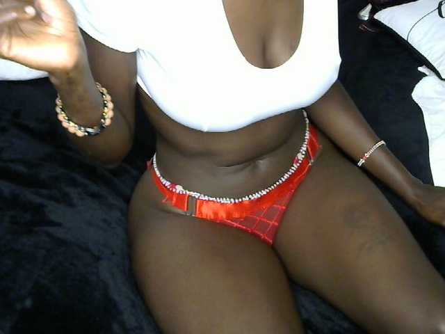 sexxyie live cam on BongaCams