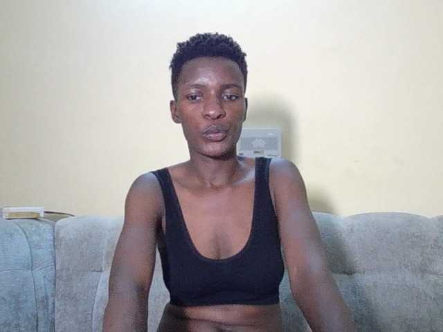 sexxyie live cam on BongaCams