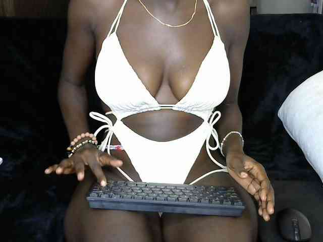 sexxyie webcam