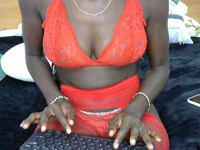 sexxyie webcam