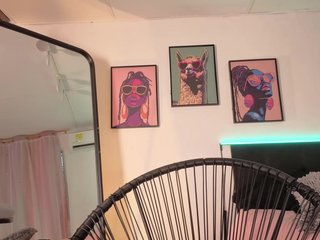 MaiaMancini Porn Show