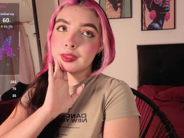 MaiaMancini live webcam show