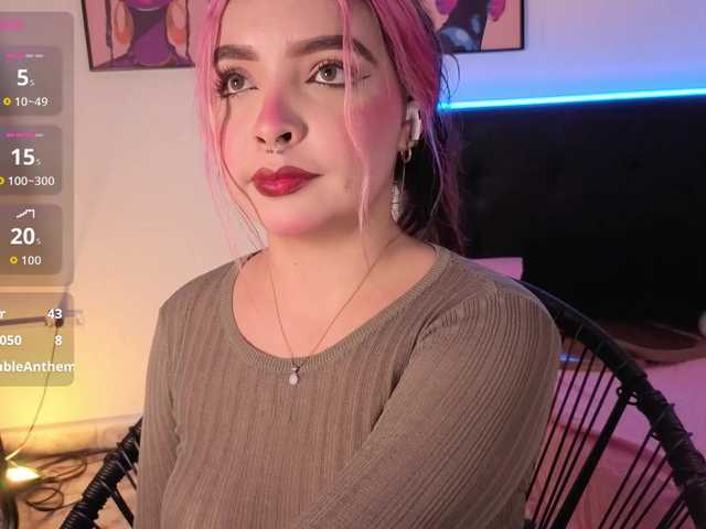 MaiaMancini live webcam show
