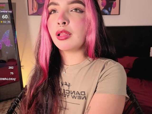 MaiaMancini live webcam show