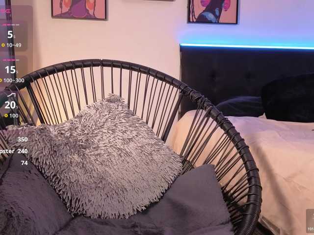 MaiaMancini live cam on BongaCams
