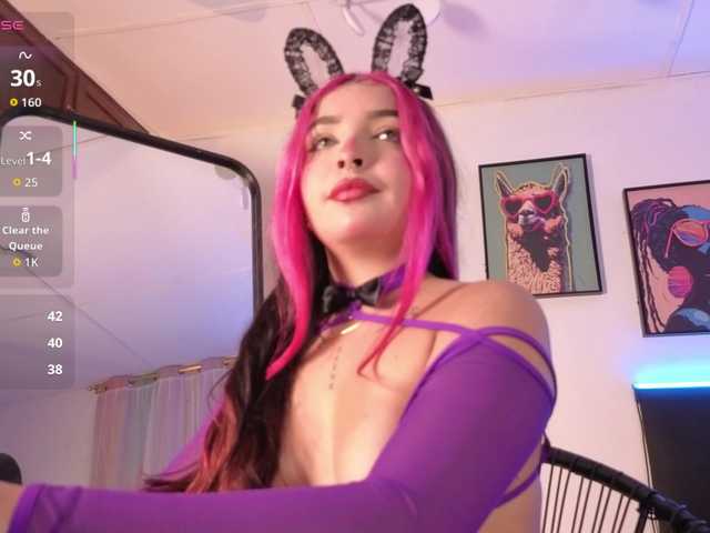 MaiaMancini live cam on BongaCams