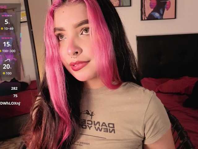 MaiaMancini live webcam show