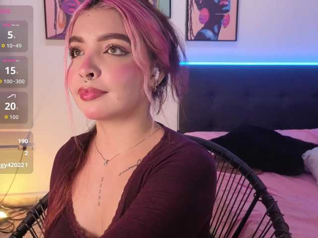 MaiaMancini live webcam show