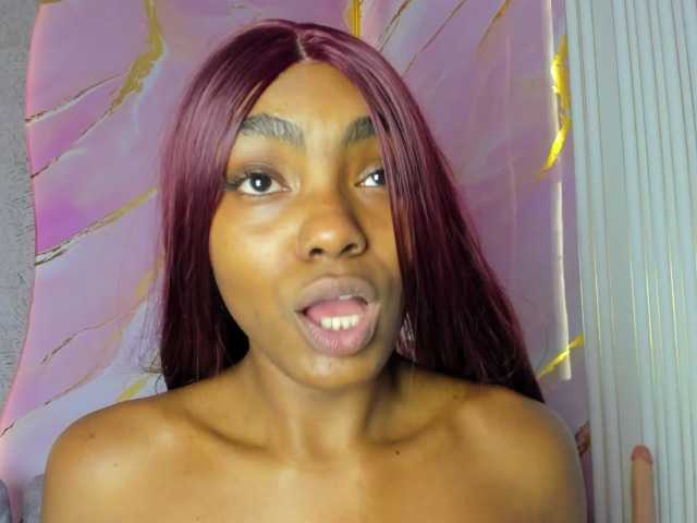Ashazuri live cam on BongaCams