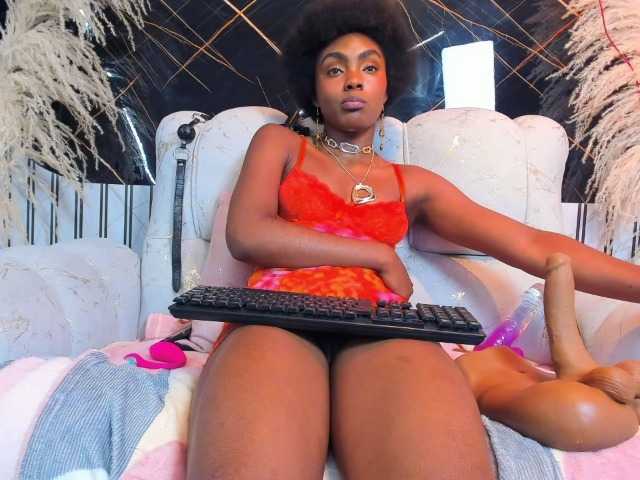 Ashazuri live cam on BongaCams