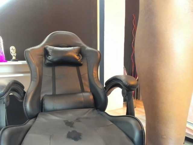 Ashazuri live cam on BongaCams