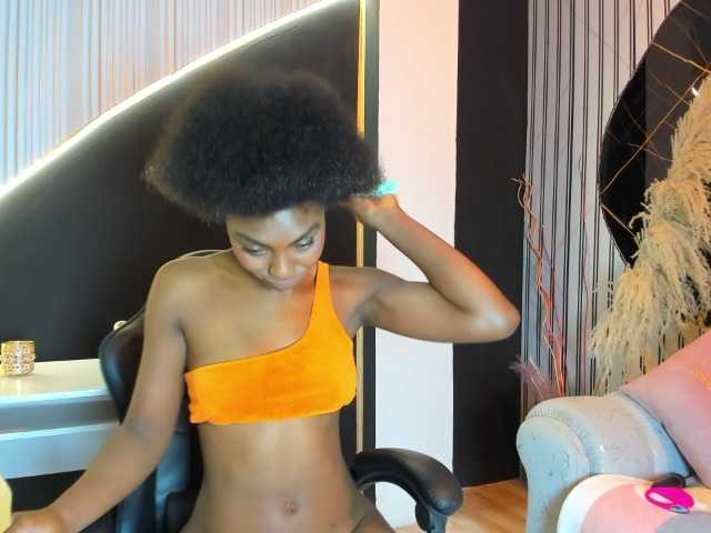 Ashazuri live cam on BongaCams
