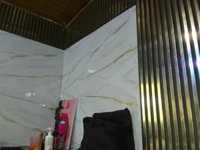 Ashazuri live cam on BongaCams