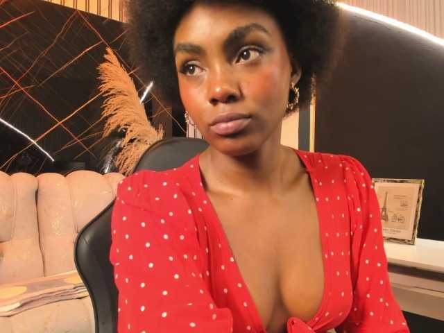 Ashazuri live cam on BongaCams