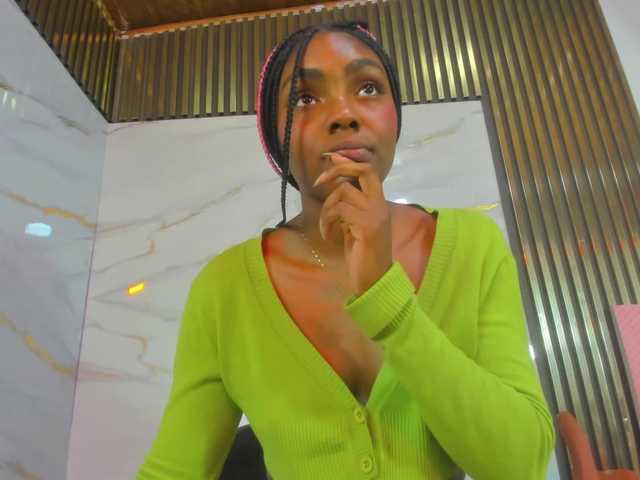 Ashazuri live cam on BongaCams