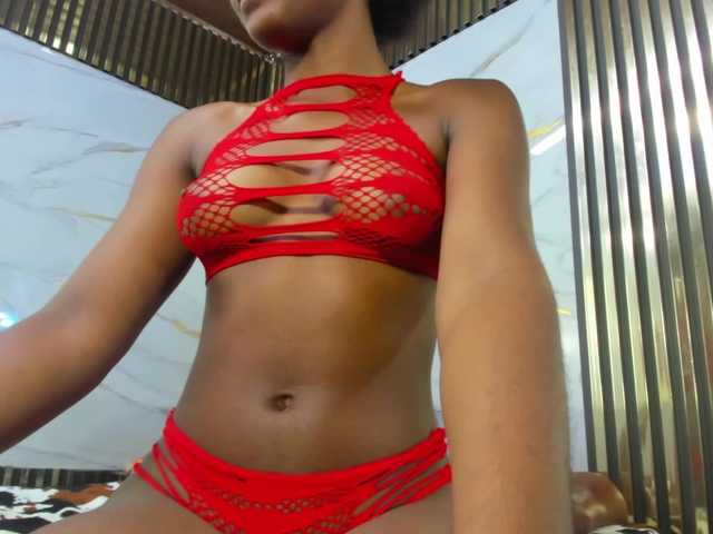 Ashazuri live webcam show