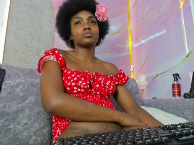 Ashazuri live cam on BongaCams