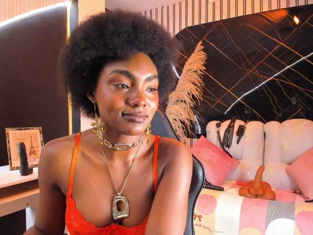 Ashazuri live cam on BongaCams