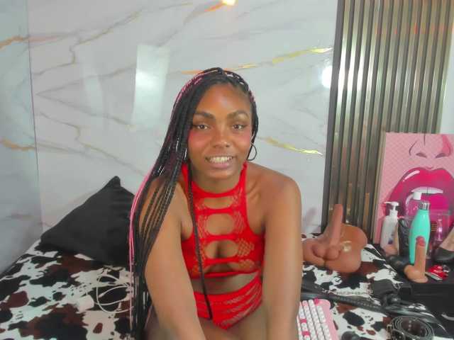 Ashazuri live cam on BongaCams