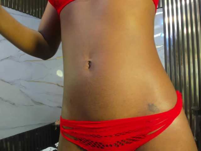 Ashazuri live cam on BongaCams
