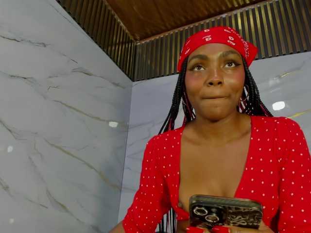 Ashazuri live cam on BongaCams