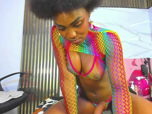 Ashazuri live cam on BongaCams
