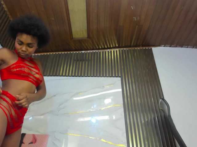 Ashazuri live cam on BongaCams