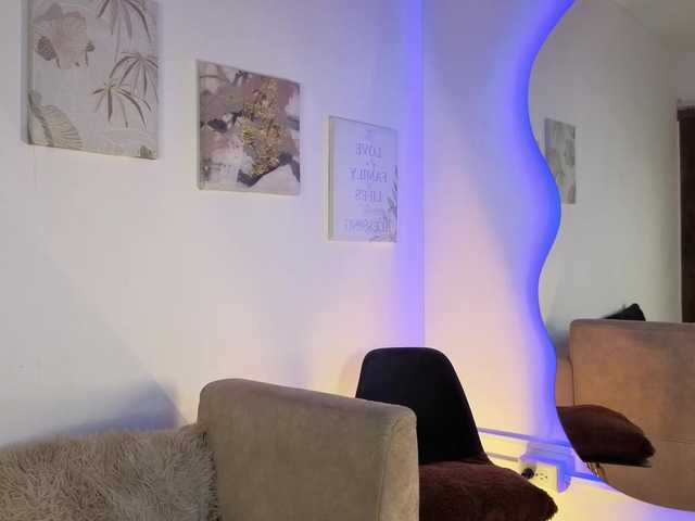 Scarlett-Walker05 live cam on BongaCams
