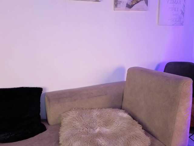 Scarlett-Walker05 live cam on BongaCams