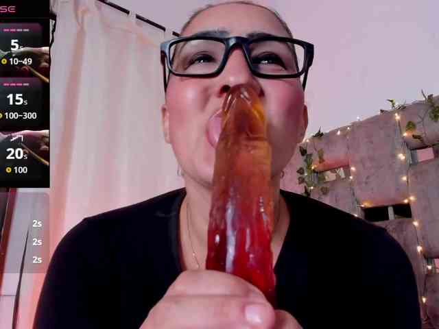 KyleDoom webcam