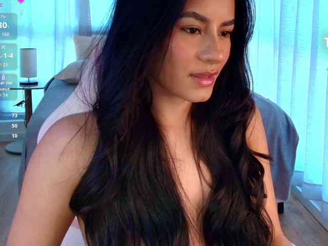 Cassandra-Avery webcam