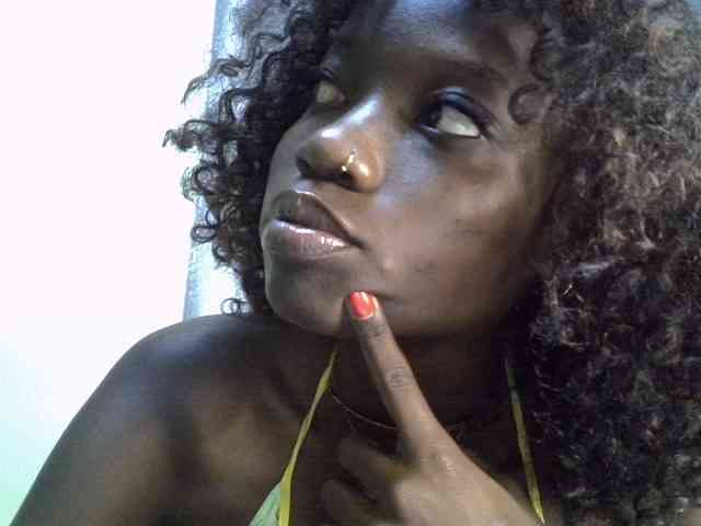 Sassyjuma webcam