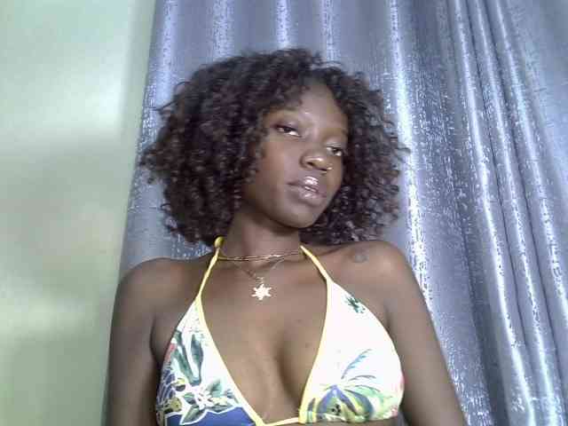 Sassyjuma webcam