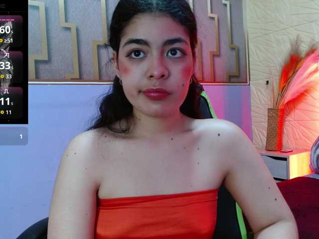 mady-johnson live cam on BongaCams