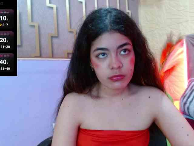 mady-johnson webcam