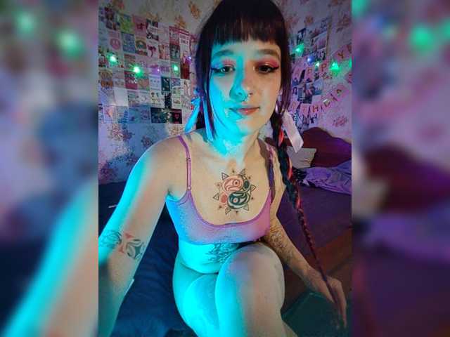 AmeliaRosea live cam on BongaCams
