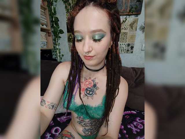 AmeliaRosea live cam on BongaCams