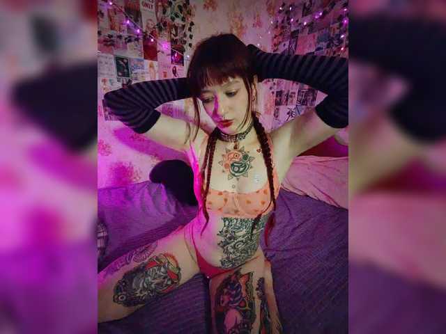 AmeliaRosea live cam on BongaCams