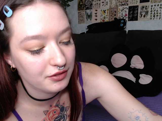 AmeliaRosea live cam on BongaCams