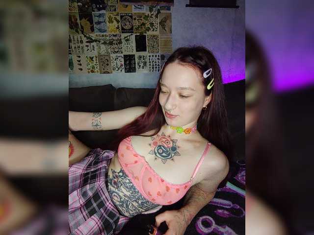 AmeliaRosea live webcam show