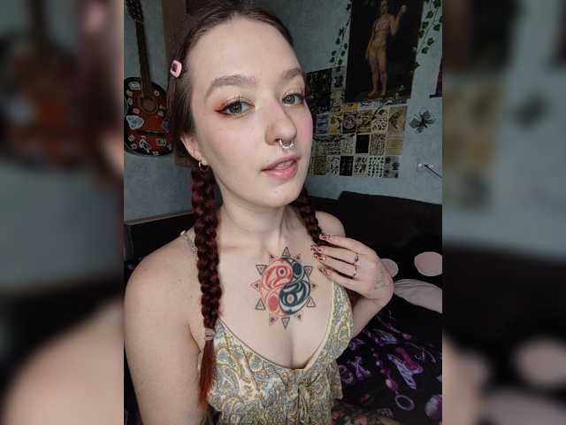 AmeliaRosea live cam on BongaCams